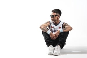 French Girl Spring Staples Thatll Make You Feel Like Youre Living in Paris Even If Youre Not