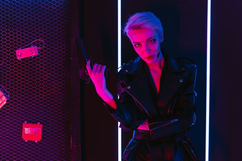 Margot Robbie Turns Victorian Villainess Into Full-On Red Carpet Drama Queen