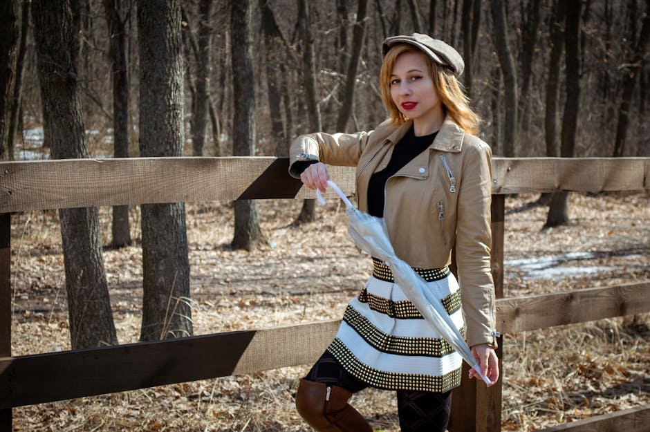 Rosy Brown Lipstick Is the Coziest Makeup Hack of Winter 2026